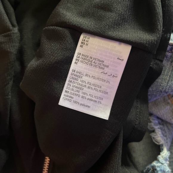 Bar III black zipper back flowy tank top M - Picture 5 of 5